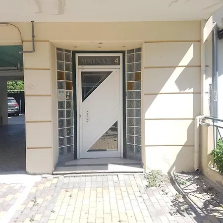 Nn Larisa Deluxe Apartment Exterior photo